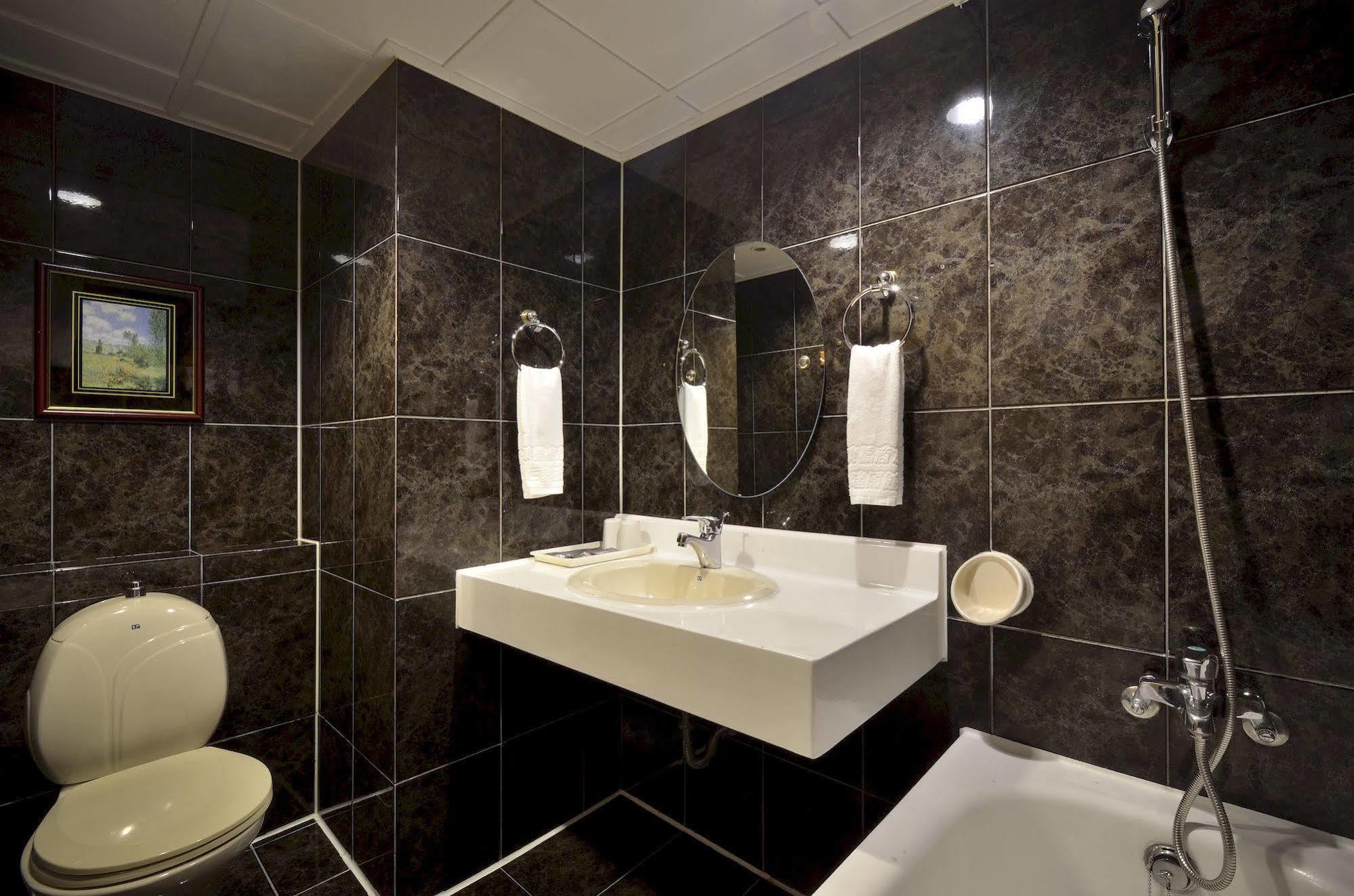Goodness Hotel Гаосюн Экстерьер фото